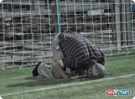 התפילות לא עזרו. יו"ר הקבוצה מוחמד מחמיד